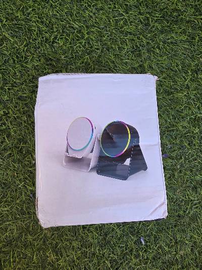 Bureau telefoonhouder met RGB verlichtin