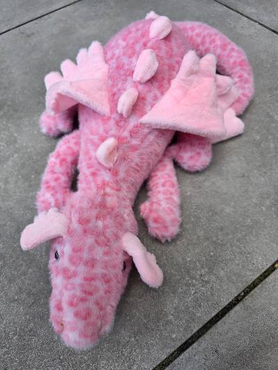 Roze pluche draak met luipaardprint